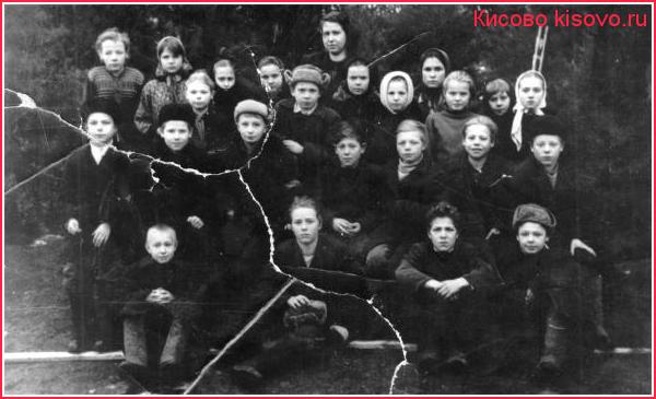 Сосновская школа 7б класс 1955 г.